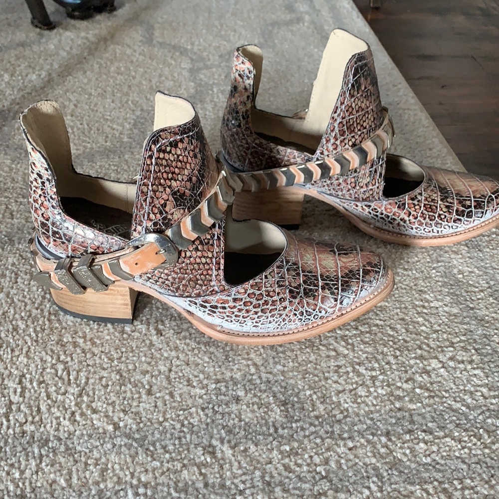 Freebird by Steven Blade Croc-Embossed Leather Cutout Ankle Booties